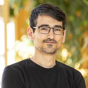 Ali Moinzadeh:„Wir sind zuverlässig und verstehen unser Handwerk.“ Ali Moinzadeh:„Wir sind zuverlässig und verstehen unser Handwerk.“